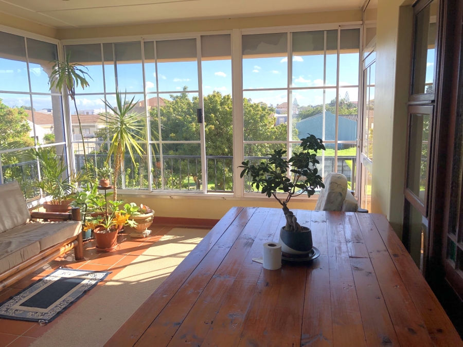 4 Bedroom Property for Sale in Gustrouw Western Cape